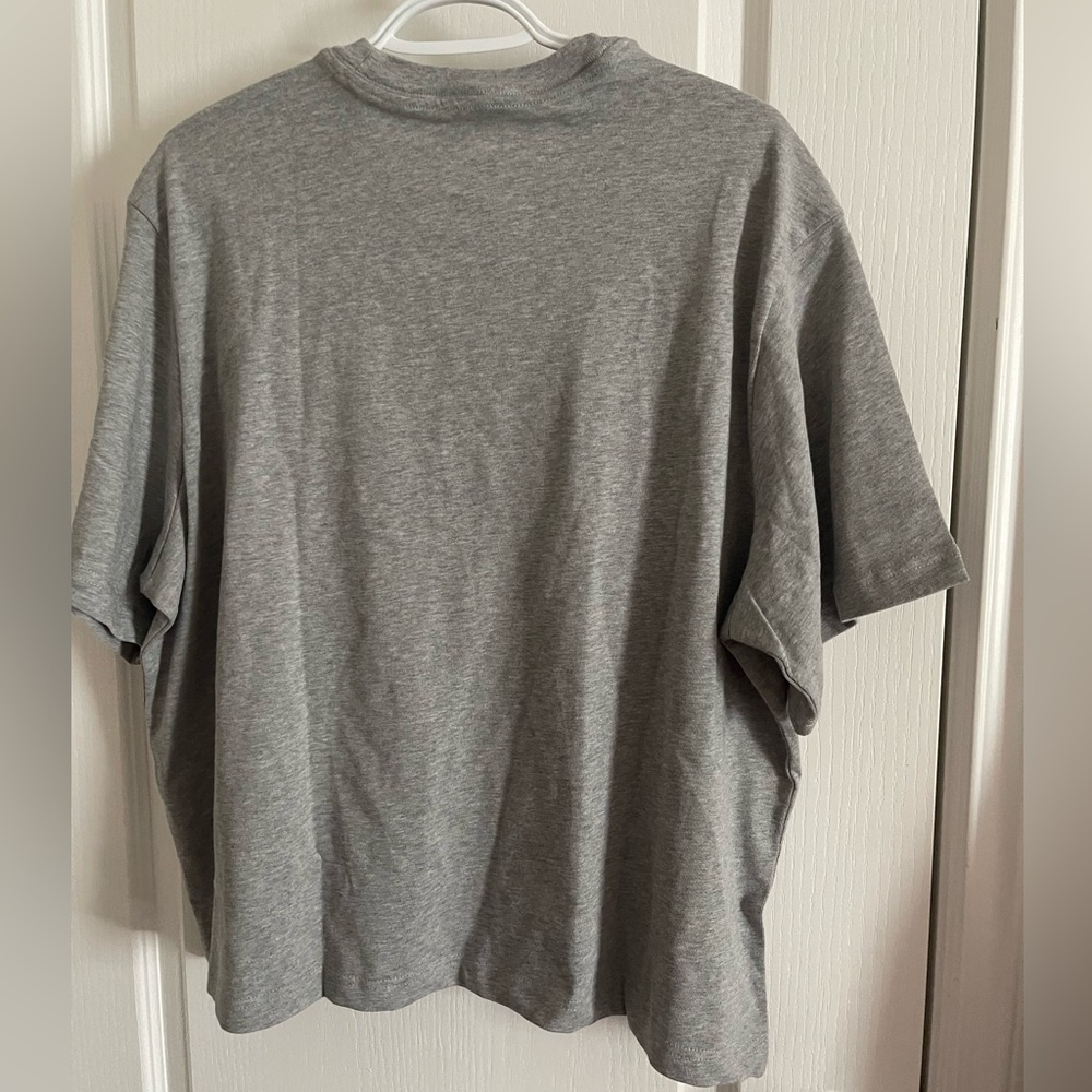 Nike Gray Short Sleeve Tee - Picture 3 of 5